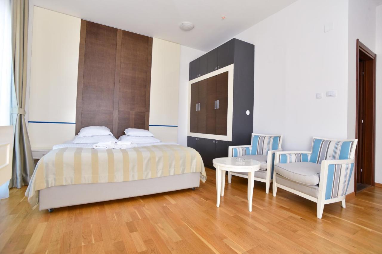 Barbeta Apartment *
